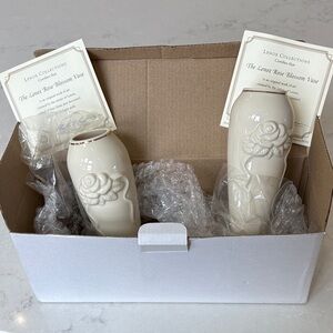 Brand new set of 2 Lenox rose blossom vases